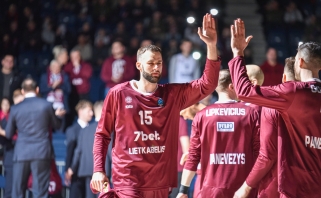 "Lietkabelis" išsiskyrė su vidurio puolėju